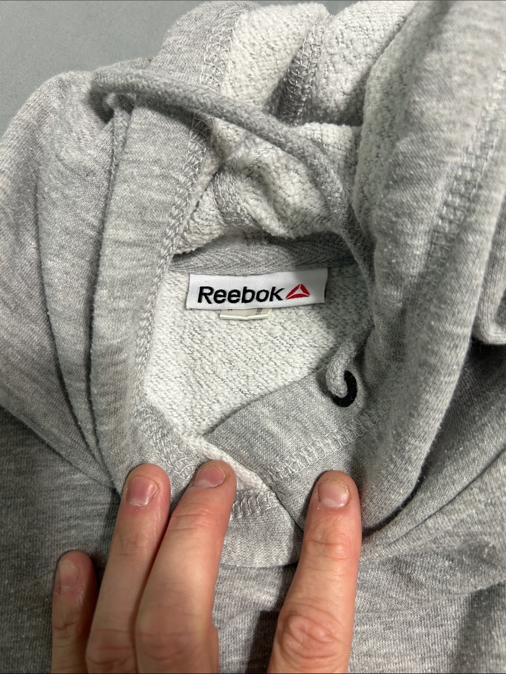 Kids Reebok Sweater - Picture 3 of 3